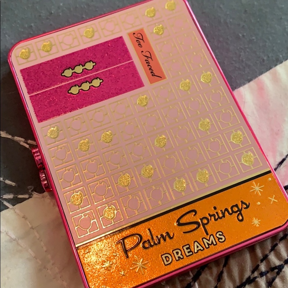 Too Faced Palm Springs Dreams palette